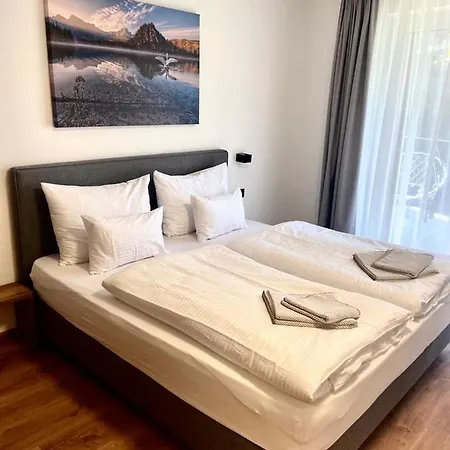 Bergzeit شقة *